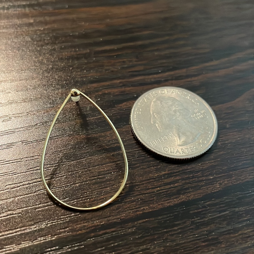 Gold teardrop earrings - Picture 5 of 5
